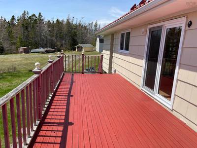 346 Grandique Ferry Road — photo 3
