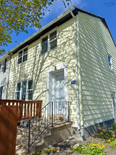 24 Hillside Drive — photo 2
