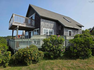 1 Bayberry Road — photo 4