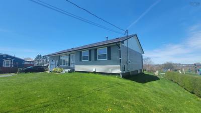 12 Haley Road — photo 3