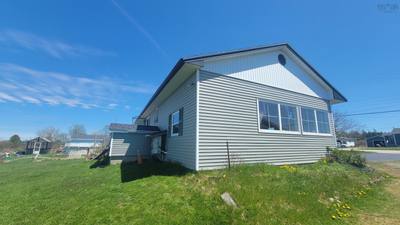 12 Haley Road — photo 5