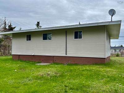 268 Stoney Island Road — photo 3