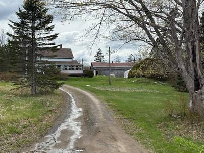 207 Bennetts Bay Road — photo 4