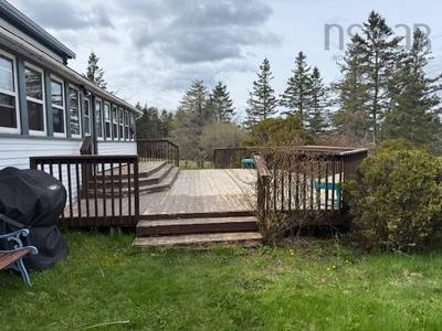 207 Bennetts Bay Road — photo 5