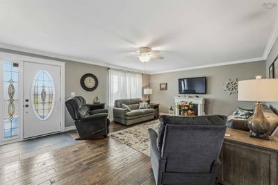 63 Chemin Dixon Road — photo 3