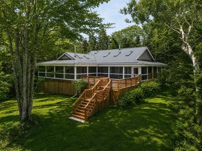 Maple Island — photo 3