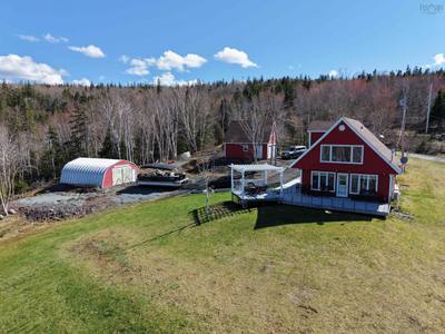 6039 West Bay Rd. — photo 2