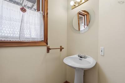 1471 Medway River Road — photo 6