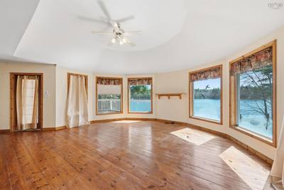 1471 Medway River Road — photo 8