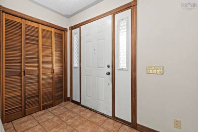 2395 St. Margarets Bay Road — photo 3