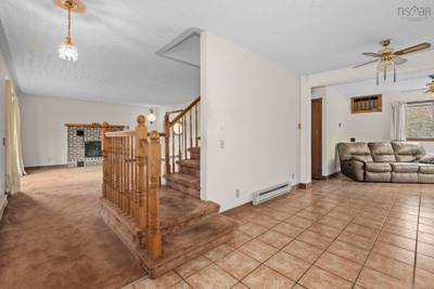 2395 St. Margarets Bay Road — photo 4