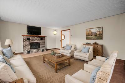2395 St. Margarets Bay Road — photo 7