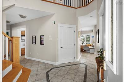 1 Eagle Point Lane — photo 4
