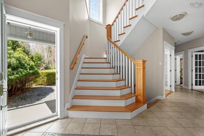 1 Eagle Point Lane — photo 5