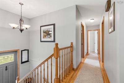 61 Charles Hill Road — photo 5