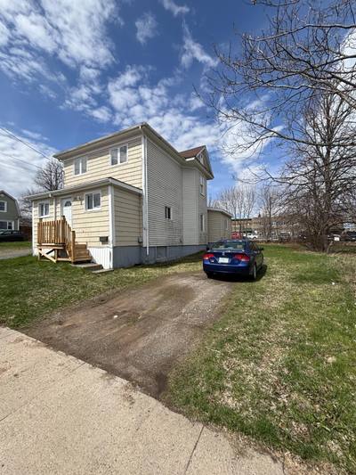 56 King Street — photo 3