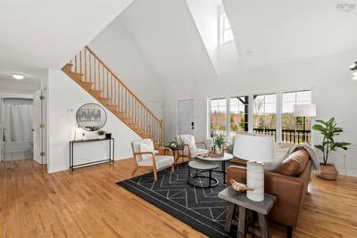 24 Kelly Drive — photo 3