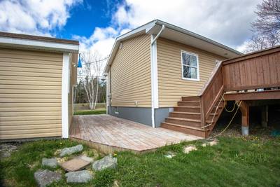 23 Landry Crescent — photo 4