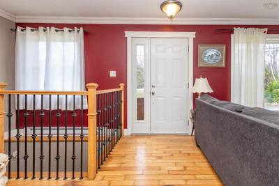 23 Landry Crescent — photo 7