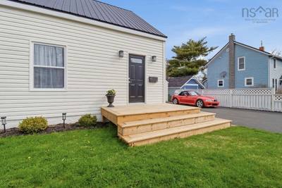 71 Churchill Street — photo 3