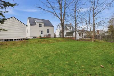 71 Churchill Street — photo 6
