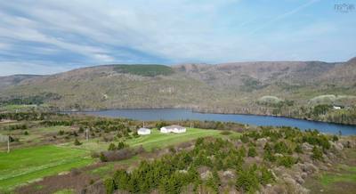 13540 Cabot Trail Road — photo 2
