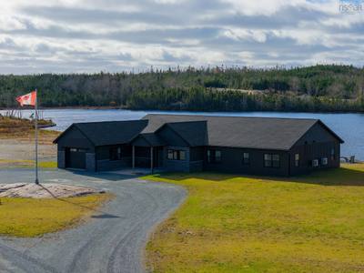 5121 Clam Harbour Road — photo 3