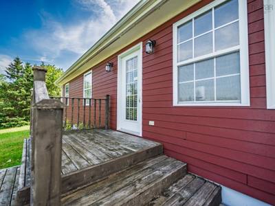 887 Sandy Point Road — photo 4