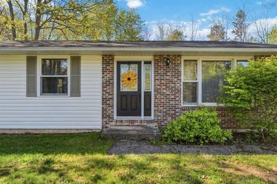 2410 Loretta Avenue — photo 2