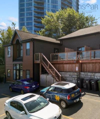 58 Bedford Highway — photo 4