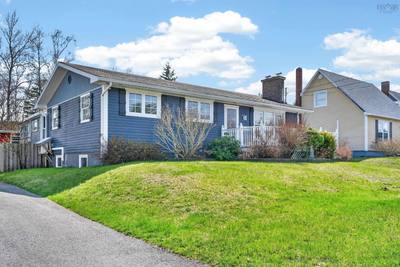 34 Glenda Crescent — photo 3
