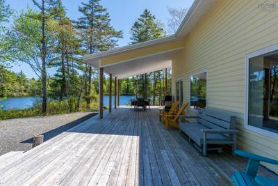 795 East Clifford Road — photo 8