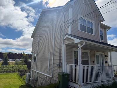 431 Young Street — photo 3