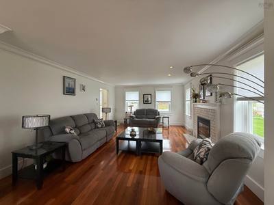 41 Birchview Crescent — photo 5