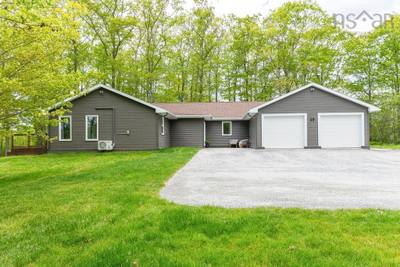 40 Martins Point Road — photo 5