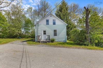 84 Lawrence Street — photo 2