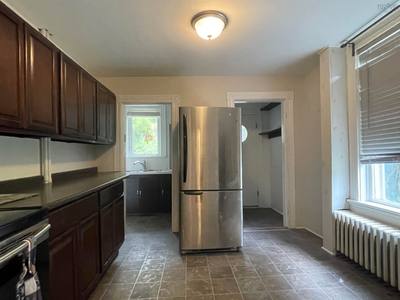 42 Bell Street — photo 7