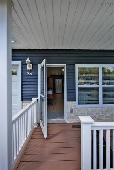 38 Covington Place — photo 3