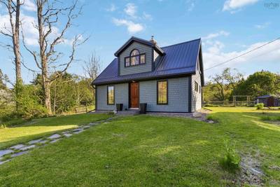 105 Medway River Road — photo 3