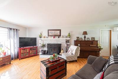 4 Three Brooks Road — photo 4