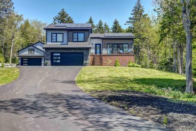 723 Mccabe Lake Drive — photo 3