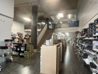 238 Charlotte Street — photo 3