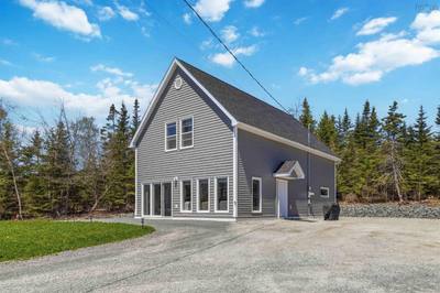 3411 Lawrencetown Road — photo 3