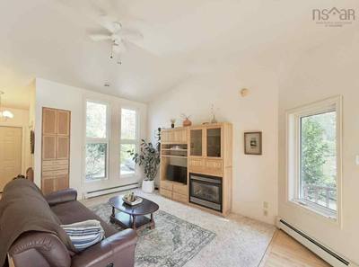 10797 Highway 105 — photo 7