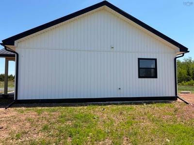 1882 Fox Harbour Road — photo 3