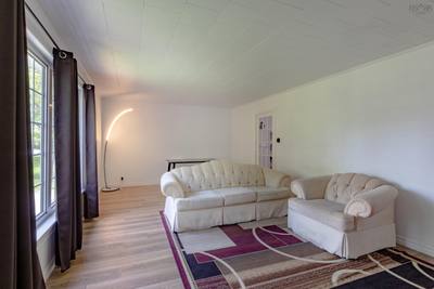 119 Harriet Street — photo 2