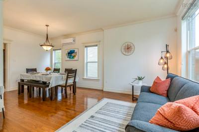 15 Kingsbury Way — photo 4