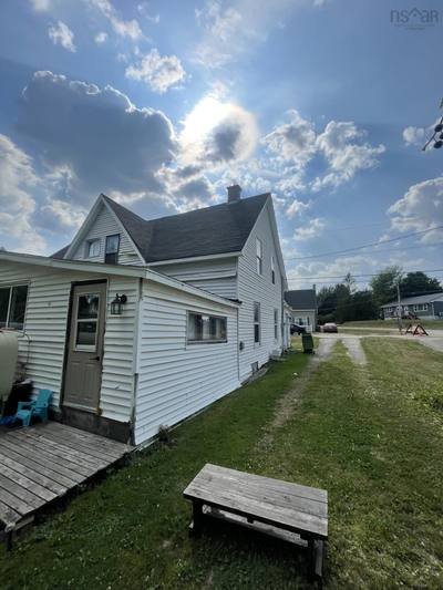 113 Rutherford Street — photo 4