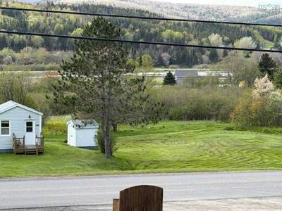 1011 East Margaree Road — photo 8