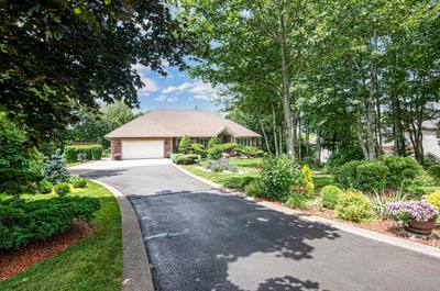 182 Thompson Run — photo 3